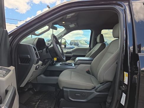 Used 2021 Ford F250 XLT w/ XLT Premium Package AWD/4WD image 9