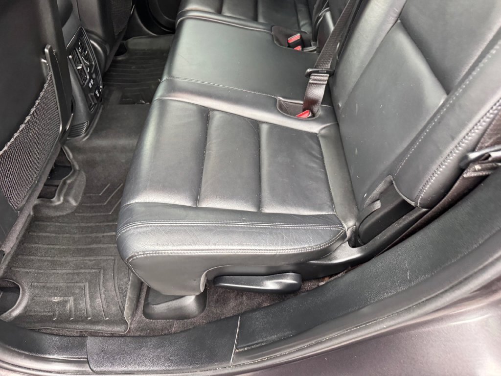 Used 2019 Jeep Grand Cherokee Limited AWD/4WD image 13