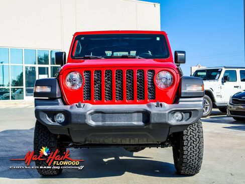 Used 2020 Jeep Gladiator Sport w/ Quick Order Package 24S image 4