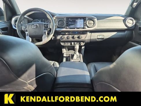 Used 2023 Toyota Tacoma Limited w/ Nightshade Package AWD/4WD image 10