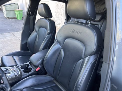 Used 2016 Audi SQ5 Premium Plus w/ Technology Package AWD/4WD image 25