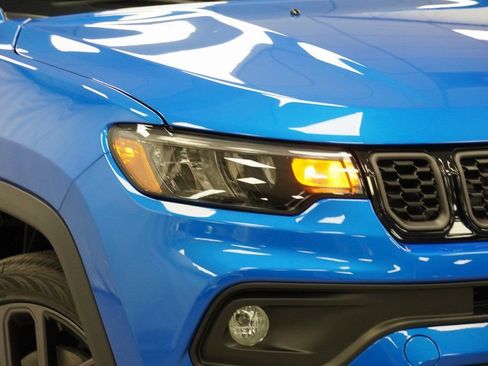 New 2026 Jeep Compass Latitude AWD/4WD image 5