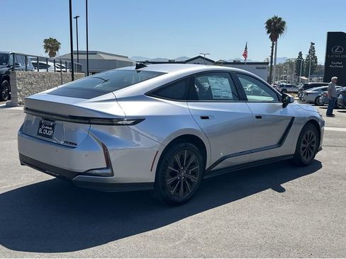 New 2026 Lexus ES 350e FWD image 6