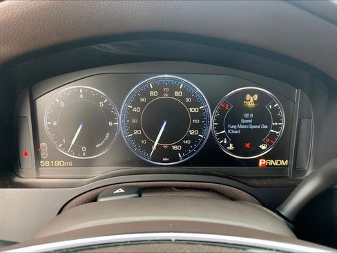 Used 2015 Cadillac Escalade Luxury RWD image 24