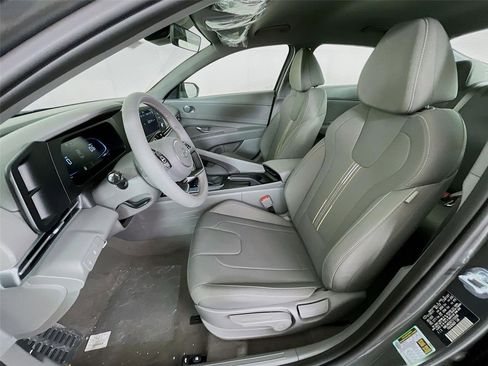 New 2026 Hyundai Elantra Sport FWD image 14