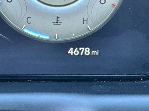 Used 2024 Hyundai Santa Cruz SEL w/ Activity Package image 16