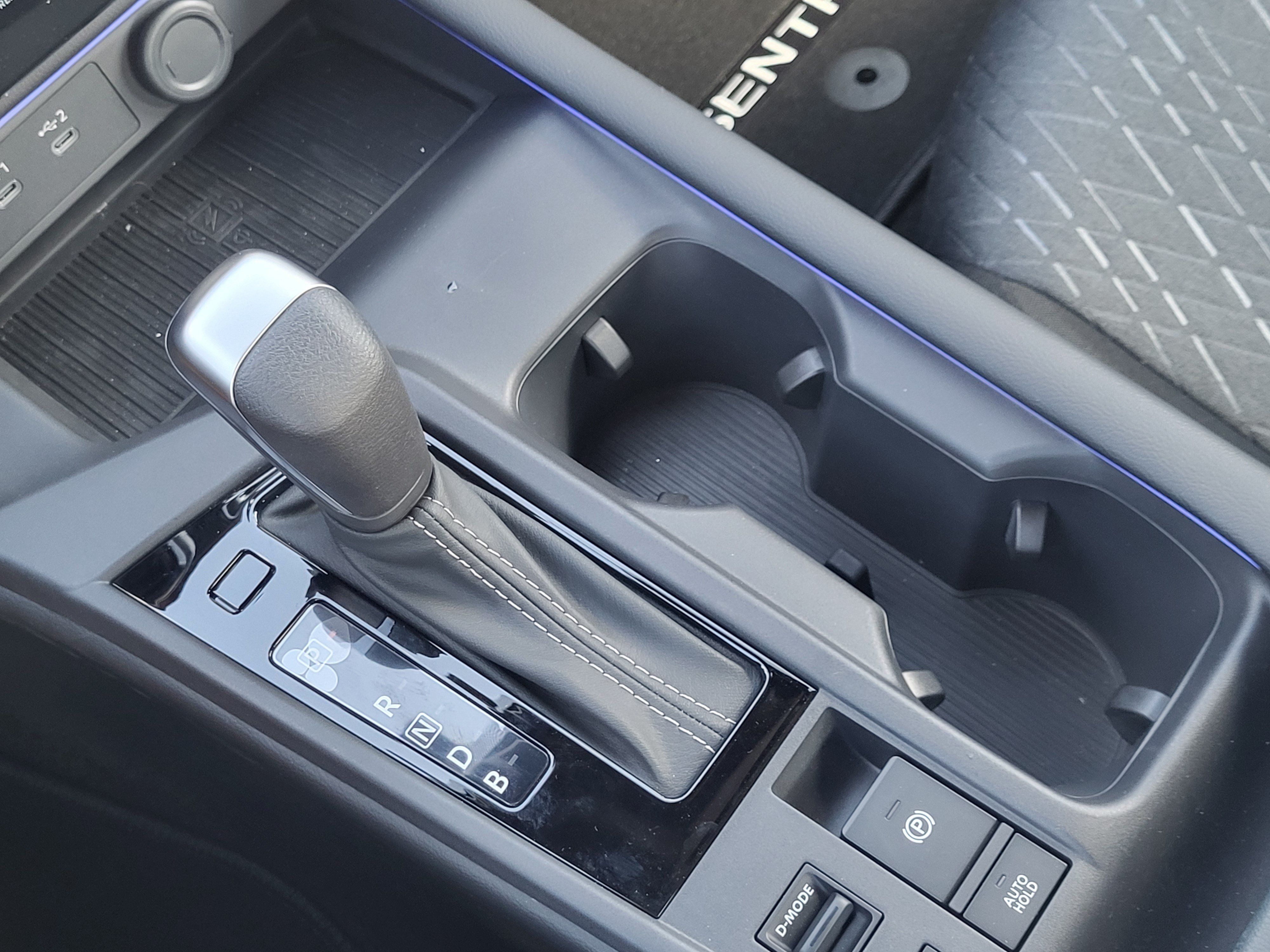 New 2026 Nissan Sentra SV w/ SV Convenience Package FWD image 30