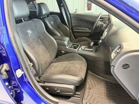 Used 2022 Dodge Charger Scat Pack w/ Plus Group RWD image 28