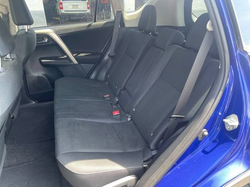Used 2015 Toyota RAV4 XLE AWD/4WD image 15