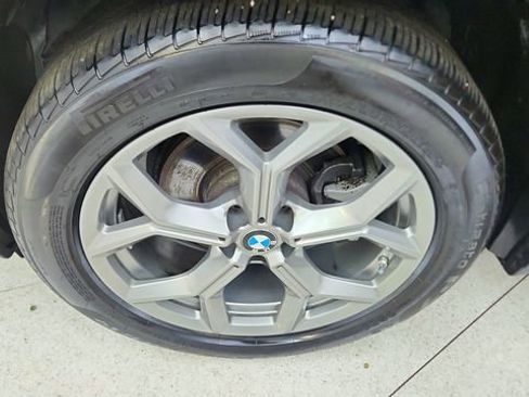 Used 2025 BMW X4 xDrive30i w/ Premium Package image 62