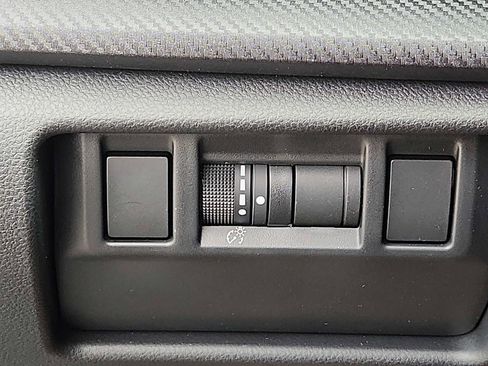 Certified 2025 Subaru Crosstrek 2.5i Limited AWD/4WD image 27