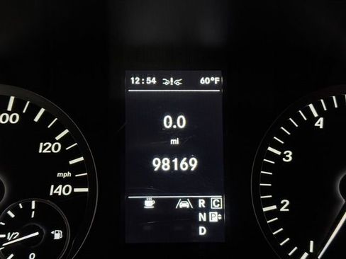 Used 2016 Mercedes-Benz Metris Passenger image 18