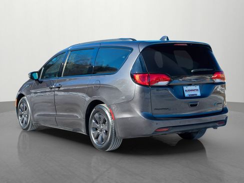 Used 2019 Chrysler Pacifica Limited w/ Advanced Safetytec Group image 5