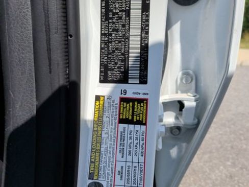 Certified 2025 Toyota Camry LE w/ Convenience Package FWD image 30