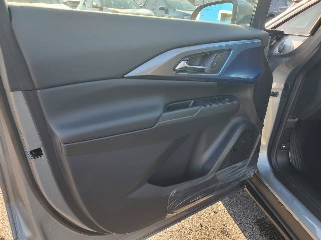 New 2026 Chevrolet Equinox EV LT AWD/4WD image 6