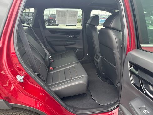 Used 2025 Honda CR-V Sport Touring image 28