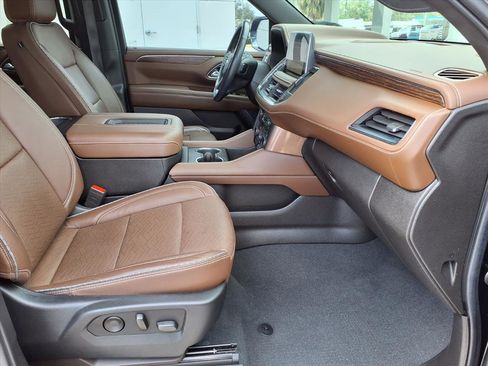 Used 2021 Chevrolet Tahoe High Country image 9