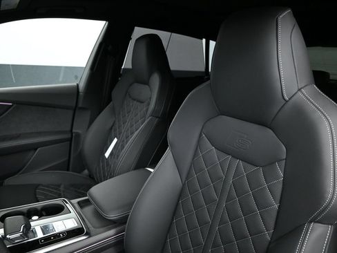 New 2026 Audi SQ8 Premium Plus AWD/4WD image 9