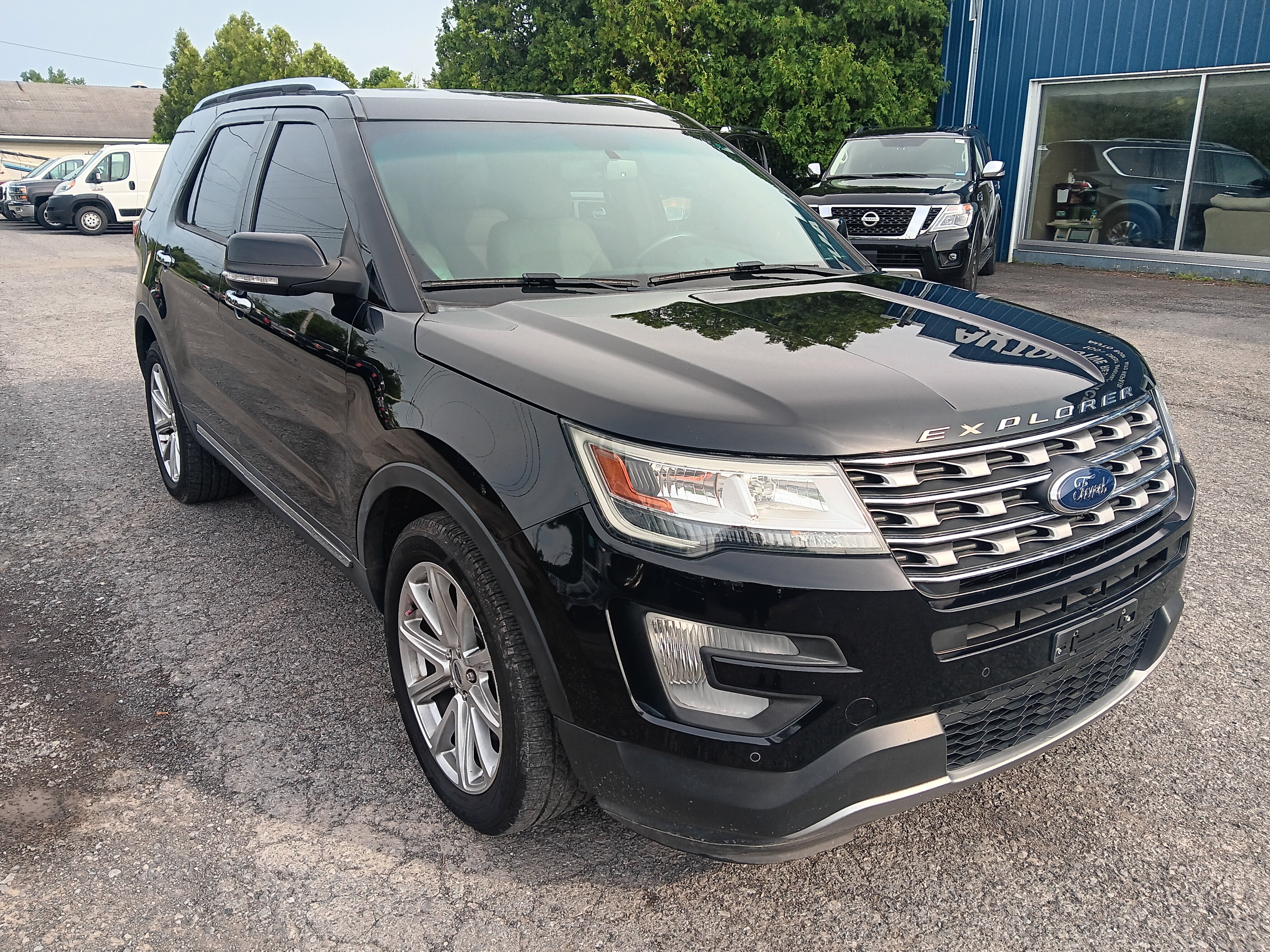 Used 2016 Ford Explorer Limited AWD/4WD image 7