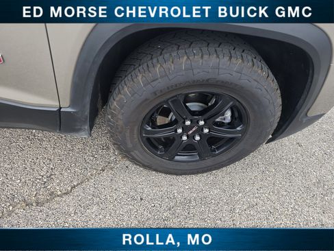 Certified 2023 GMC Acadia AT4 w/ Technology Package AWD/4WD image 12