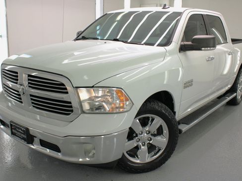 Used 2016 RAM 1500 Lone Star image 2
