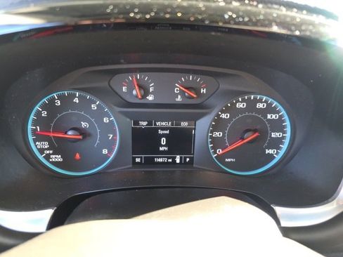 Used 2020 Chevrolet Traverse LS image 25