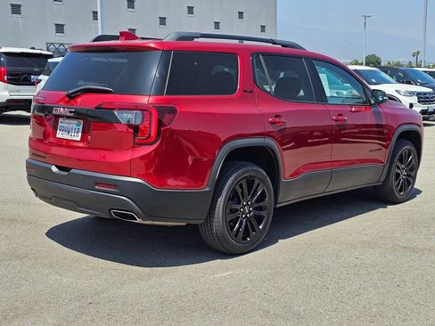 Used 2022 GMC Acadia SLE w/ Driver Convenience Package FWD image 8