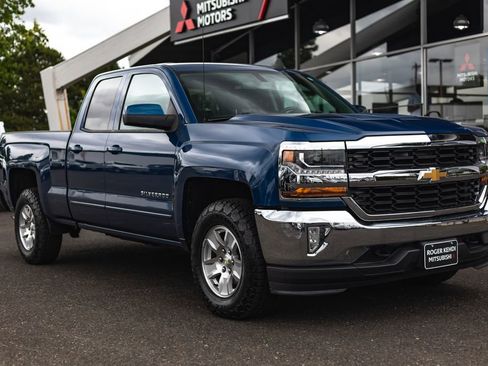 Used 2016 Chevrolet Silverado 1500 LT w/ All Star Edition AWD/4WD image 6