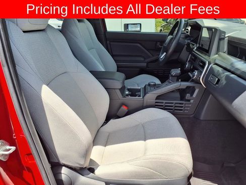 Used 2025 Toyota 4Runner SR5 RWD image 12