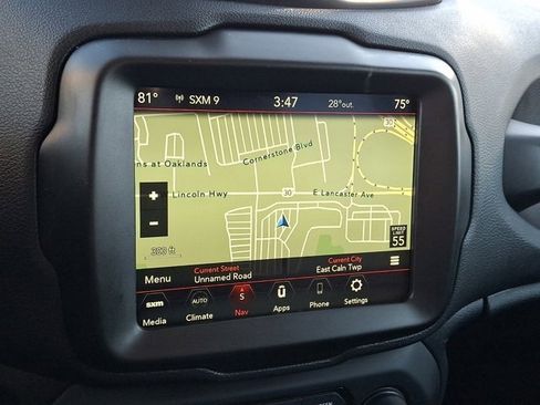 Certified 2023 Jeep Renegade Latitude image 19