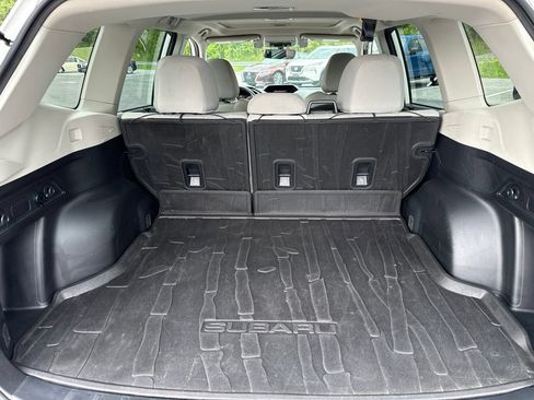 Used 2021 Subaru Forester Premium AWD/4WD image 18