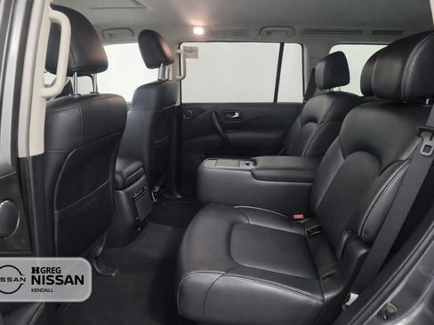 Used 2020 INFINITI QX80 Luxe w/ Proassist Package RWD image 11