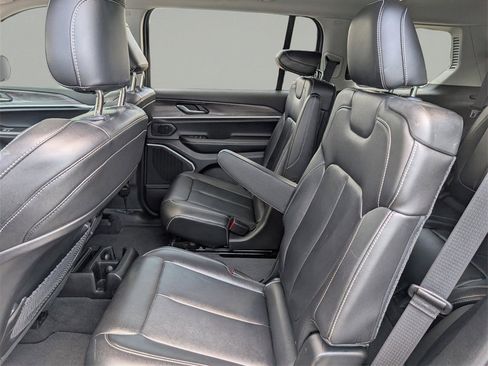 Used 2021 Jeep Grand Cherokee L Limited w/ Trailer Tow Group (B) image 14