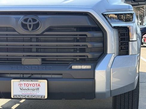 New 2026 Toyota Tundra SR5 image 8