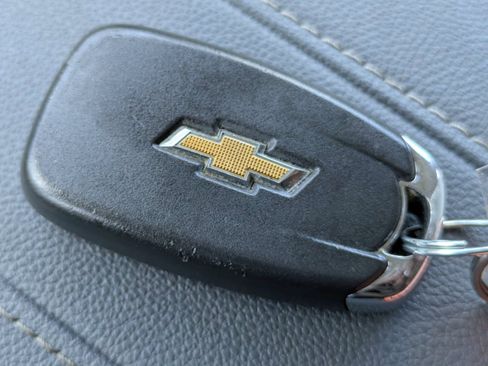Used 2019 Chevrolet Traverse LT w/ LT Premium Package FWD image 24