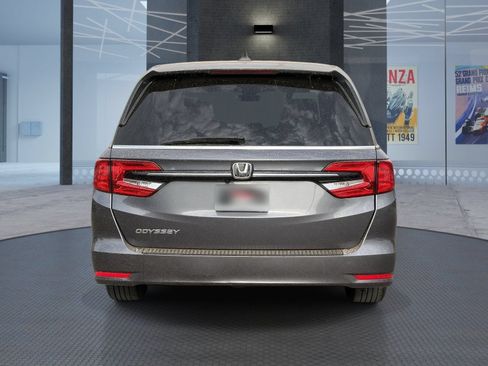 Used 2022 Honda Odyssey EX-L image 5