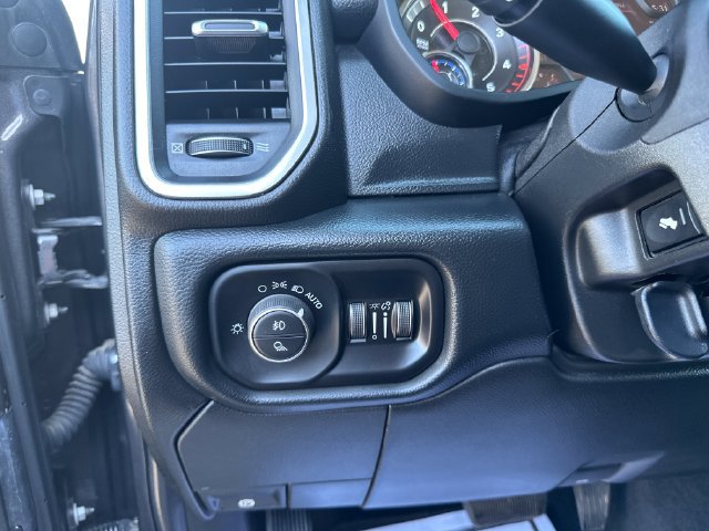 Used 2019 RAM 2500 Laramie AWD/4WD image 19