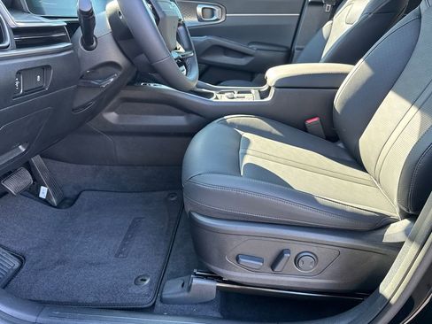 New 2026 Kia Sorento S image 10