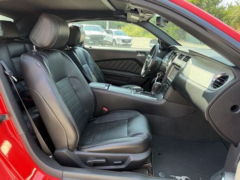 Used 2014 Ford Mustang Premium w/ Electronics Package RWD image 9