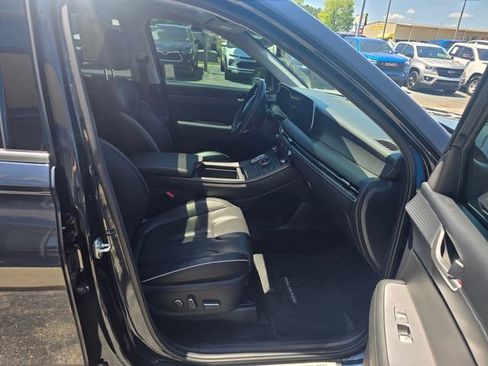 Used 2023 Hyundai Palisade Limited FWD image 46