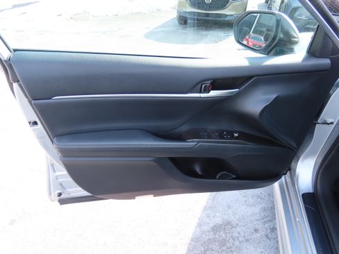 Used 2024 Toyota Camry XSE image 20