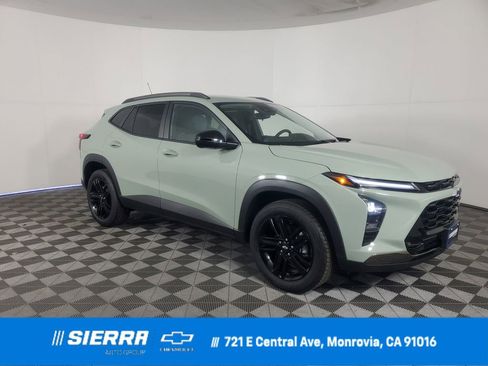 New 2026 Chevrolet Trax ACTIV image 1