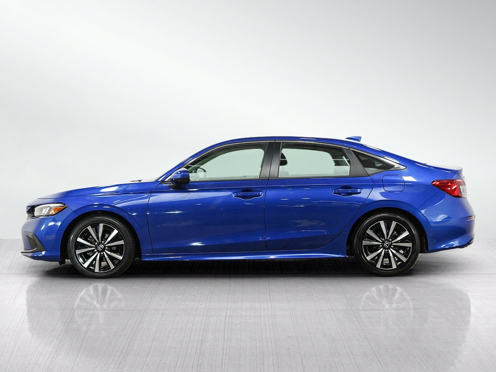 Used 2024 Honda Civic EX image 2