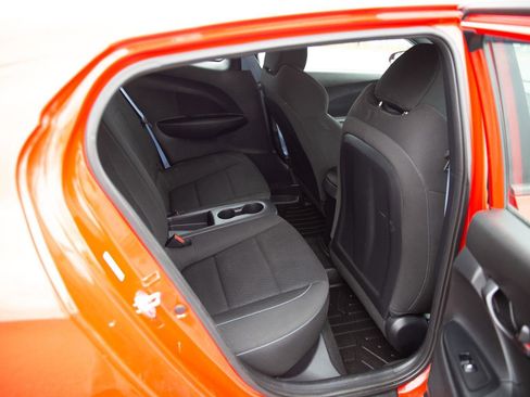 Used 2019 Hyundai Veloster N N image 22