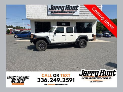 Used 2020 Jeep Gladiator Sport w/ Quick Order Package 24S AWD/4WD image 1