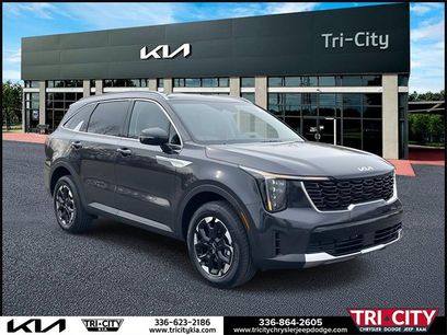 New 2025 Kia Sorento S