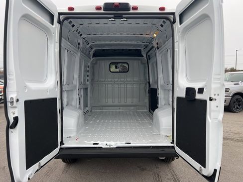 New 2026 RAM ProMaster 2500 image 13