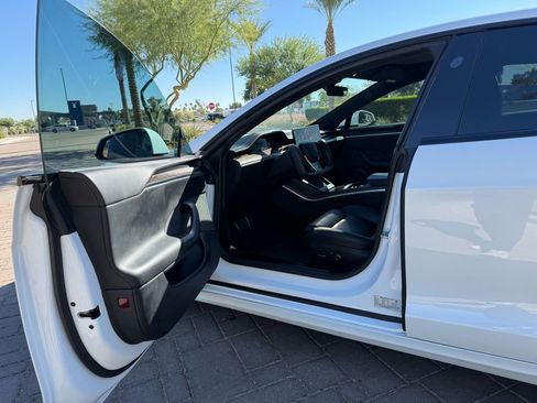 Used 2021 Tesla Model S Long Range image 10