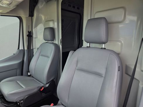 Used 2019 Ford Transit 150 148 Medium Roof image 18