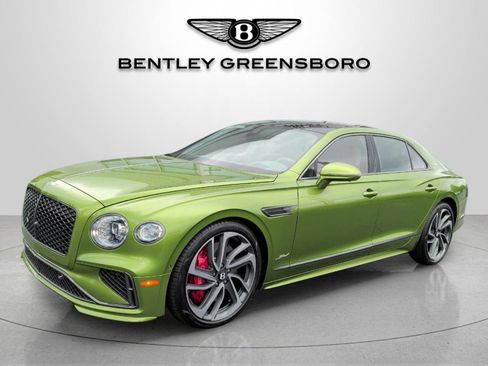 New 2025 Bentley Flying Spur Plug-In Hybrid AWD/4WD image 1